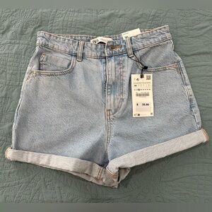 Zara NWT Mom Shorts - Size 4